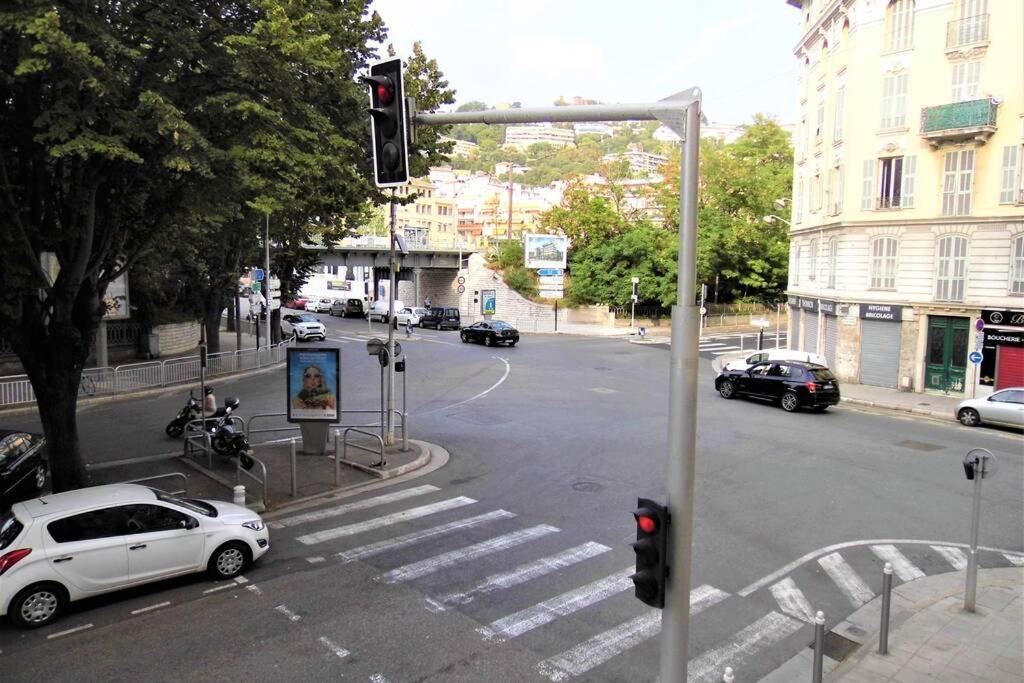 ניס 2 Spacious Bedrooms Near Riquier Station! מראה חיצוני תמונה